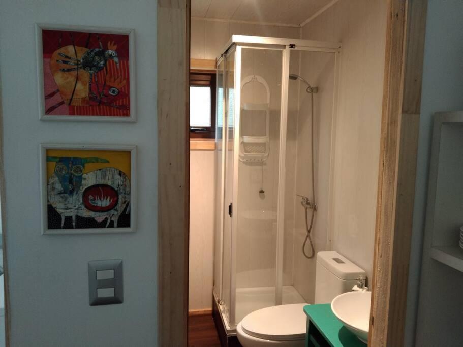 Linda Pet Friendly A Orilla Rio Y Bosque, Cerca Termas Casa de férias *