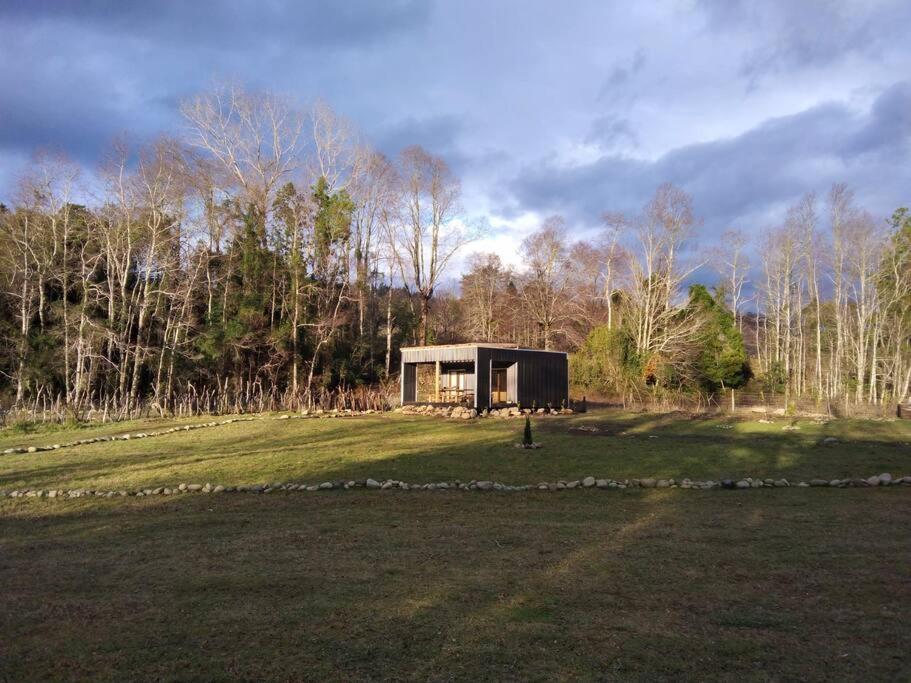 Casa de férias Linda Pet Friendly A Orilla Rio Y Bosque, Cerca Termas Panguipulli